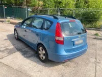 Używany Hyundai i30 90 KM (66 kW) 2011 Niebieski Kombi