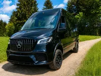 Gebraucht Mercedes Sprinter 190 PS (139 kW) 2025 Schwarz Van