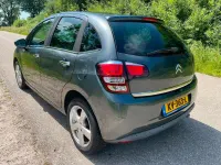 Gebraucht Citroën C3 Exclusive 99 PS (72 kW) 2017 Grau Limousine