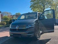 Usata VW Multivan 204 CV (150 kW) 2022 Grigio Monovolume