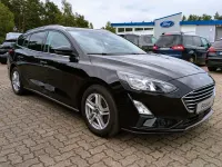 Gebraucht Ford Focus Cool & Connect 120 PS (88 kW) 2021 Schwarz Limousine