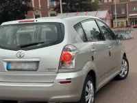 Gebraucht Toyota Corolla Verso 125 PS (91 kW) 2006 Silber Van / Kleinbus