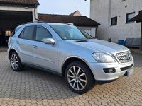 Gebraucht Mercedes ML230 224 PS (164 kW) 2006 Silber SUV