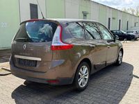 Gebraucht Renault Scénic III Luxe 150 PS (110 kW) 2009 Mokkabraun Van / Kleinbus