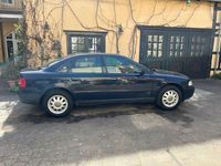 Second-hand Audi A4 90 CP (66 kW) 2000 Albastru Berlinǎ