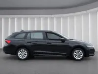 Gebraucht Skoda Octavia Essence 116 PS (85 kW) 2025 Schwarzmagic perleffekt Kombi