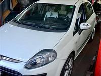 Gebraucht Fiat Punto Evo 69 PS (50 kW) 2011 Weiß Kleinwagen