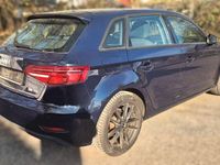 Gebraucht Audi A3 150 PS (110 kW) 2019 Blau Limousine