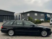 Gebraucht BMW 530 193 PS (141 kW) 2002 Schwarz Kombi