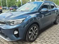 Gebraucht Kia Stonic Spirit 120 PS (88 kW) 2018 Blau SUV