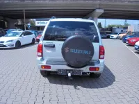 Gebraucht Suzuki Grand Vitara 128 PS (94 kW) 2003 Silber Limousine