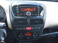 Gebraucht Opel Combo Selection 105 PS (77 kW) 2012 Grau Van / Kleinbus