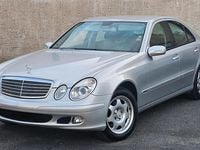 Gebraucht Mercedes E220 Classic 150 PS (110 kW) 2005 Silber Limousine