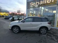 Neu Suzuki Vitara Comfort 109 PS (80 kW) 2026 Beige SUV