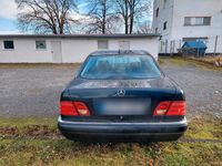 Gebraucht Mercedes E320 Avantgarde 224 PS (164 kW) 2000 Andere farben Limousine