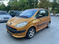 Gebraucht Peugeot 1007 109 PS (80 kW) 2006 Gold Van / Kleinbus