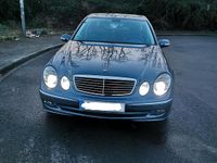 Gebraucht Mercedes E280 Avantgarde 190 PS (139 kW) 2006 Blau Limousine