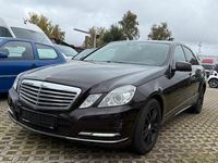 Gebraucht Mercedes E220 170 PS (125 kW) 2010 Braun Limousine