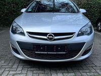 Gebraucht Opel Astra Edition 140 PS (102 kW) 2015 Silber Kombi
