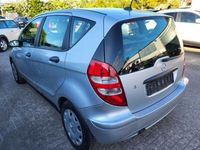 Gebraucht Mercedes A180 Elegance 109 PS (80 kW) 2006 Silber Limousine