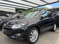 Gebraucht VW Tiguan Style 140 PS (102 kW) 2012 Deep black perleffekt SUV