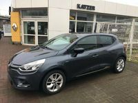 Gebraucht Renault Clio IV LIMITED Deluxe 90 PS (66 kW) 2018 Grau Kleinwagen