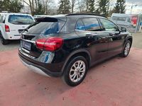 Gebraucht Mercedes GLA200 243 PS (178 kW) 2017 Schwarz SUV