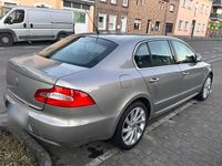 Gebraucht Skoda Superb Elegance 160 PS (117 kW) 2013 Beige Limousine