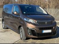 Gebraucht Peugeot Traveller 180 PS (132 kW) 2018 Braun Van / Kleinbus