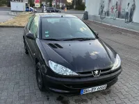 Gebraucht Peugeot 206 Tendance 88 PS (64 kW) 2005 Schwarz Kleinwagen
