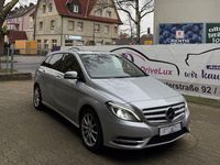 Gebraucht Mercedes B200 136 PS (100 kW) 2012 Silber Van / Kleinbus