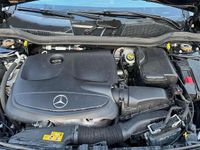 Gebraucht Mercedes CLA180 122 PS (89 kW) 2018 Schwarz Limousine