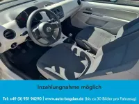 Używany VW up! Move 60 KM (44 kW) 2012 Biały Hatchback