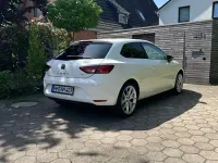 Używany Seat Leon SC Reference 105 KM (77 kW) 2013 Biały Hatchback