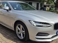 Gebraucht Volvo S90 Momentum 190 PS (139 kW) 2020 Silber Limousine