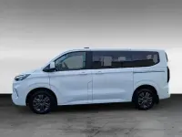 Gebraucht Ford Tourneo Custom Titanium 136 PS (100 kW) 2025 Weiß Van