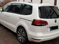 Gebraucht VW Sharan Highline 150 PS (110 kW) 2016 Weiß Van / Kleinbus