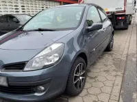 Gebraucht Renault Clio II 88 PS (64 kW) 2007 Blau Kleinwagen