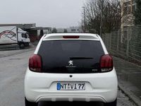 Gebraucht Peugeot 108 Allure 82 PS (60 kW) 2016 Weiß Kleinwagen