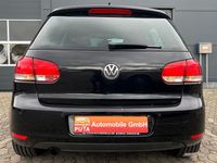 Gebraucht VW Golf VI Style 105 PS (77 kW) 2012 Schwarz Kleinwagen