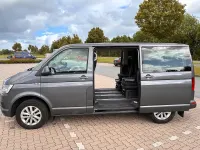 Gebraucht VW Multivan Comfortline 150 PS (110 kW) 2017 Grau Van / Kleinbus