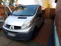 gebraucht Renault Trafic 2.0 dCi. 9 Sitzer