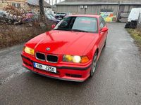 Gebraucht BMW 318 Performance 140 PS (102 kW) 1996 Rot Coupé