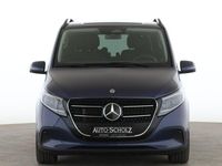 Gebraucht Mercedes V220 Style 163 PS (119 kW) 2024 Blau Van / Kleinbus