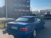 Gebraucht Mercedes CLK200 2012 Blau Cabrio