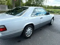Gebraucht Mercedes 200 136 PS (100 kW) 1996 Silber Coupé