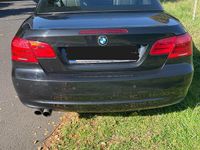 Gebraucht BMW 330 Cabriolet 245 PS (180 kW) 2010 Schwarz Cabrio