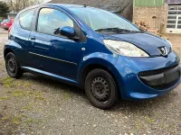 Gebraucht Peugeot 107 68 PS (50 kW) 2006 Blau Kleinwagen