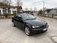 Używany BMW 318 143 KM (105 kW) 2004 Czarny Sedan/Limuzyna