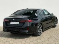 Gebraucht BMW 520 M Sport 197 PS (144 kW) 2024 Schwarz Limousine